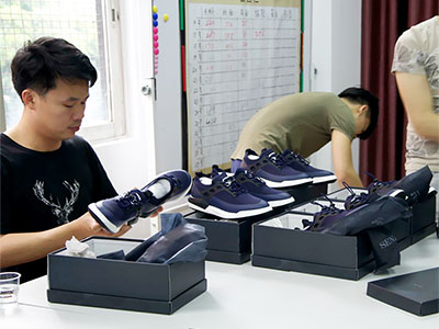 有这般的行走体验，你还需要知道鹤山杰华仕鞋子厂家是哪的品牌吗？
